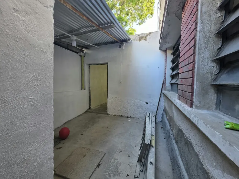 Alquilo local comercial a pie de calle 45m2 Santa Mónica 6201 - 11