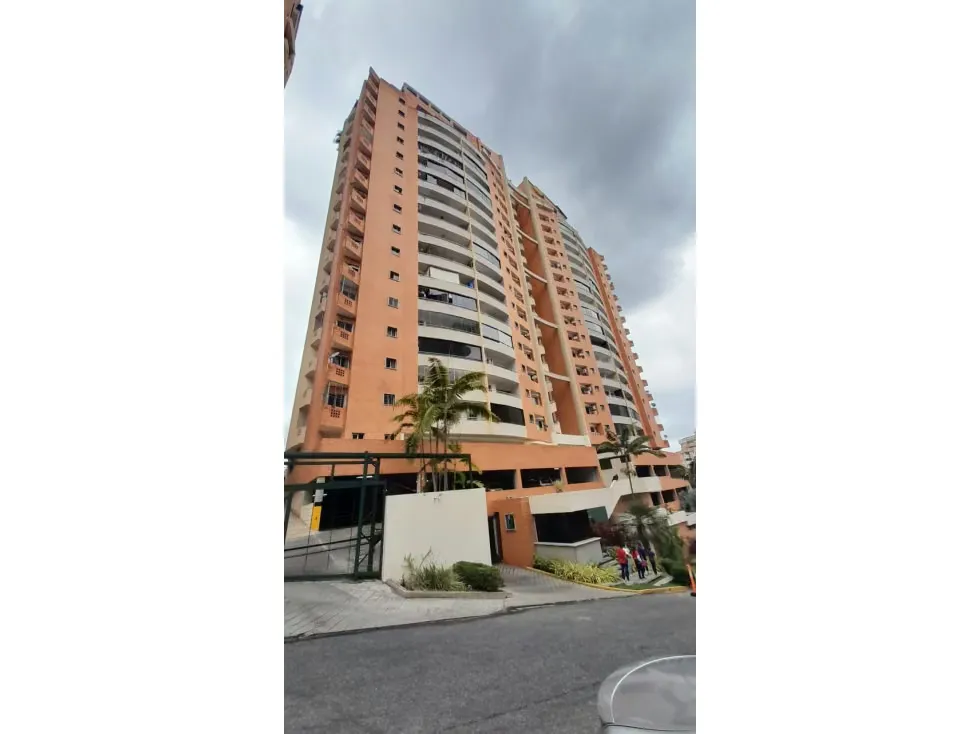 Se vende apartamento 110m2 El Parral Valencia 0780
