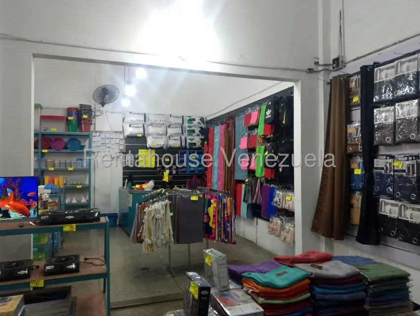Local Comercial en Venta en Centro, Lara - 14