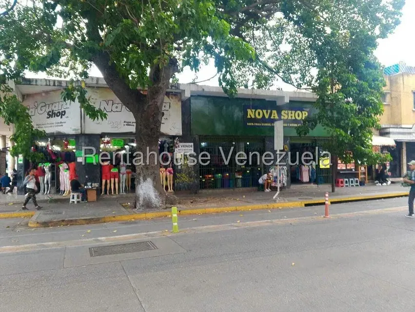 Local Comercial en Venta en Centro, Lara - 22