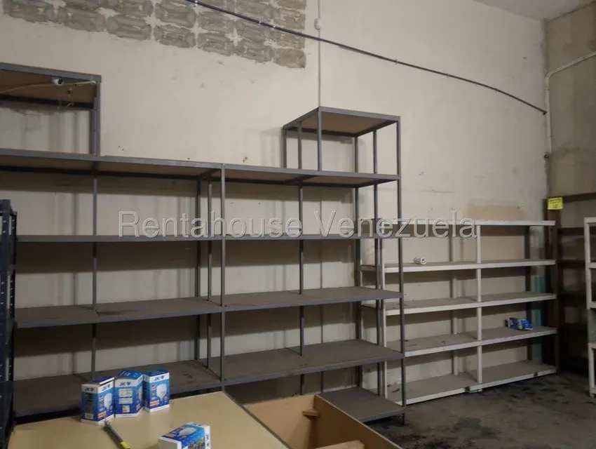 Local Comercial en Venta en Centro, Lara - 24