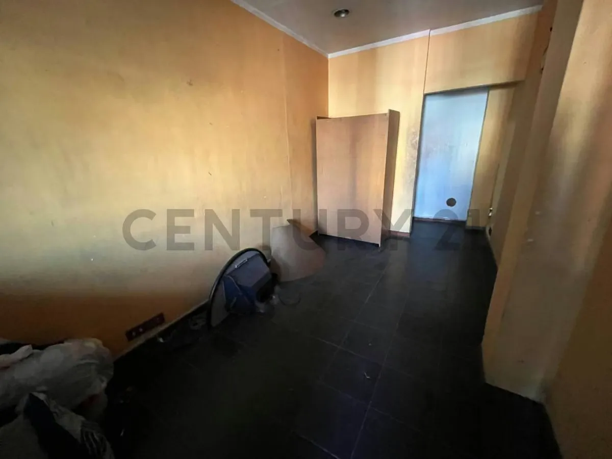 Casa en Bello Monte con gran potencial comercial - 5