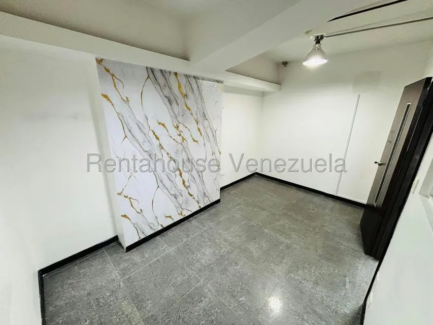 Oficina en Alquiler en Parroquia La Candelaria, Distrito Metropolitano - 7
