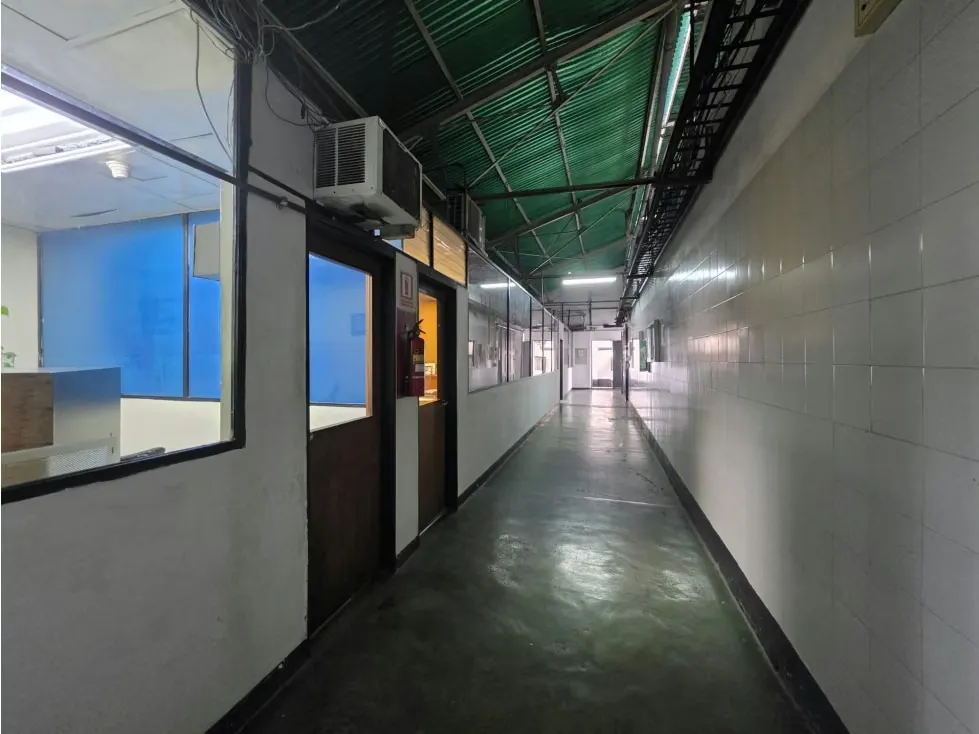 Se vende Edificio 4760m² Guaicaipuro - 16
