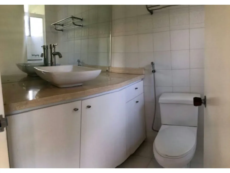 Se VND/ALQ Apto.-275m²-4H+4B-4P+1M+Vig.-Pozo-Seg.-Country Club - 33