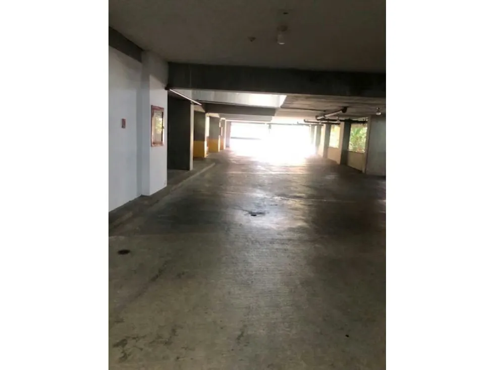 Se VND/ALQ Apto.-275m²-4H+4B-4P+1M+Vig.-Pozo-Seg.-Country Club - 38