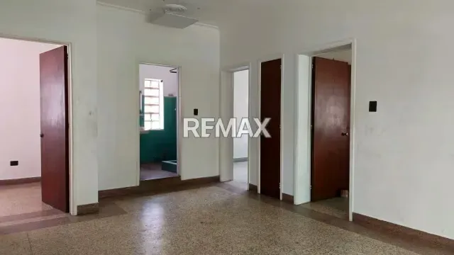 ALQUILER COMERCIAL AV VICTORIA 240MTS - 12