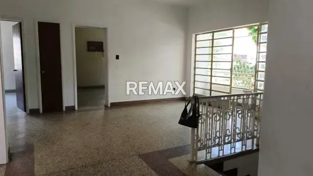 ALQUILER COMERCIAL AV VICTORIA 240MTS - 8