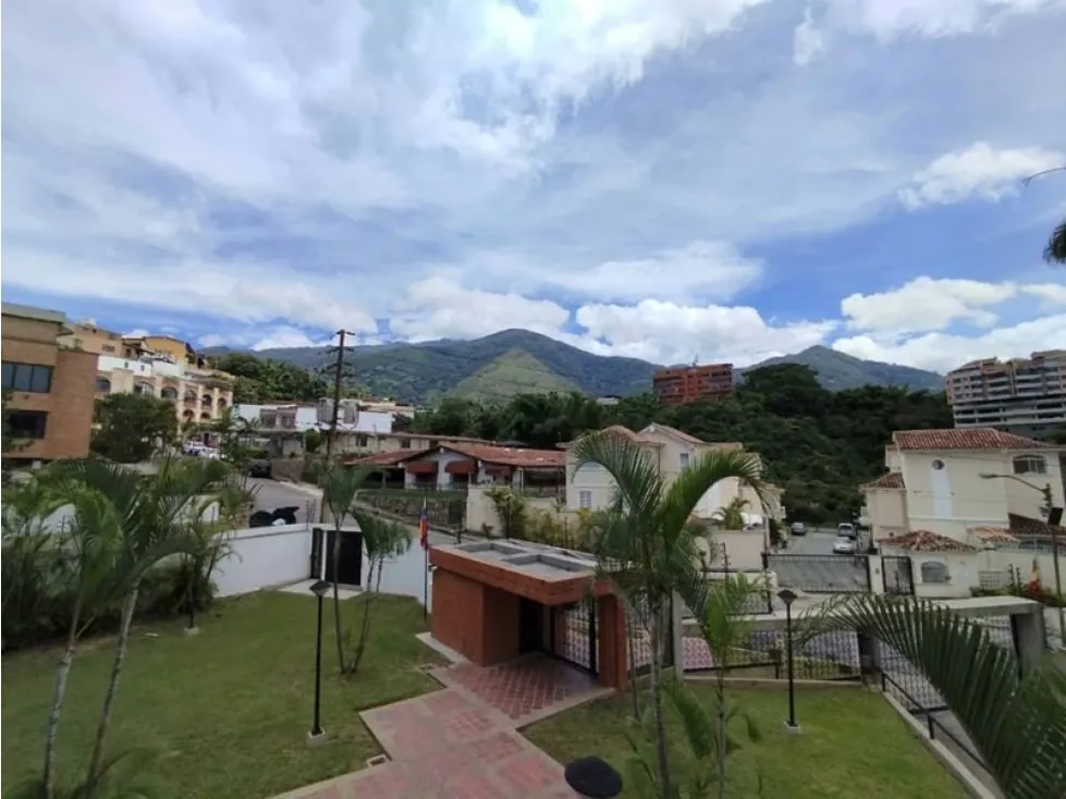 Vendo apartamento 160m2 Urbanización Miranda 7930 - 18