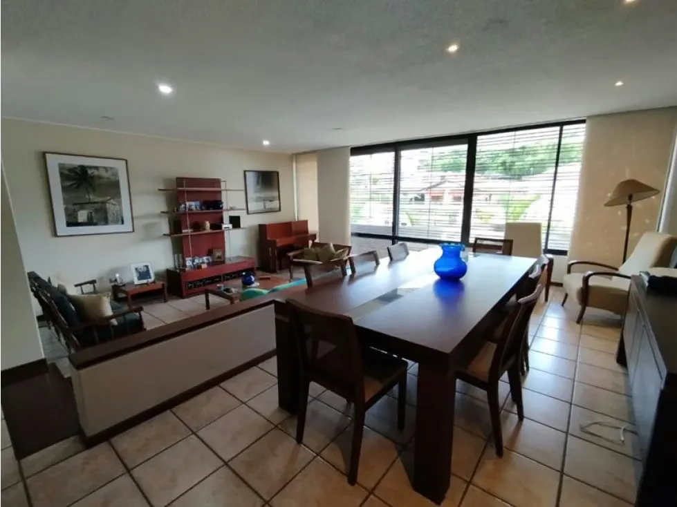 Vendo apartamento 160m2 Urbanización Miranda 7930 - 4