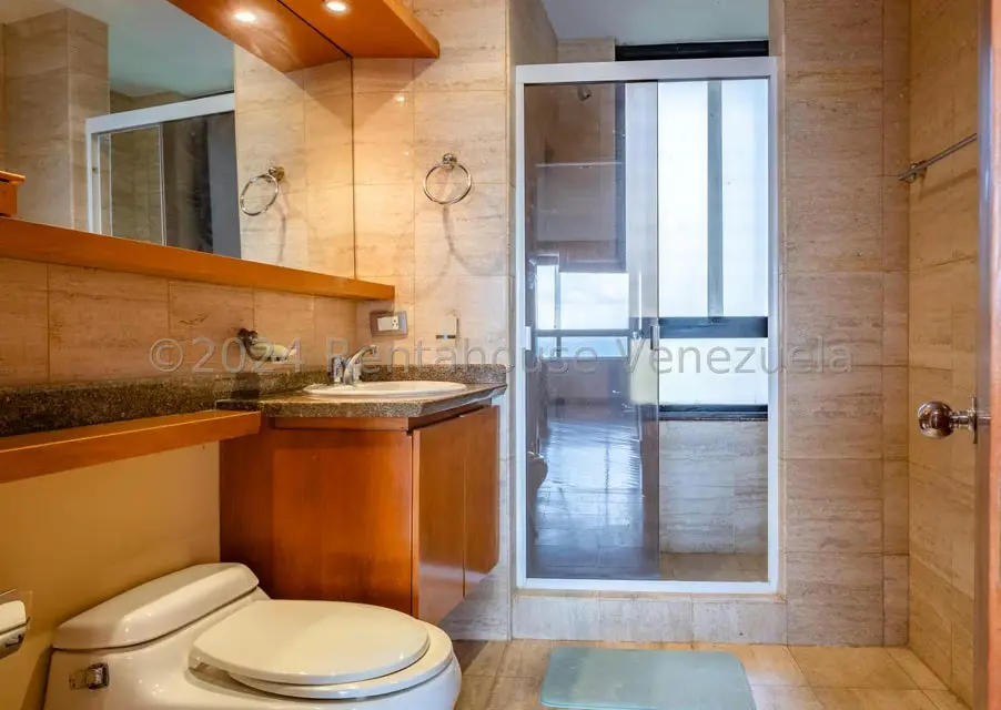 Apartamento (Penthouse) en Venta en La Tahona, Distrito Metropolitano - 32