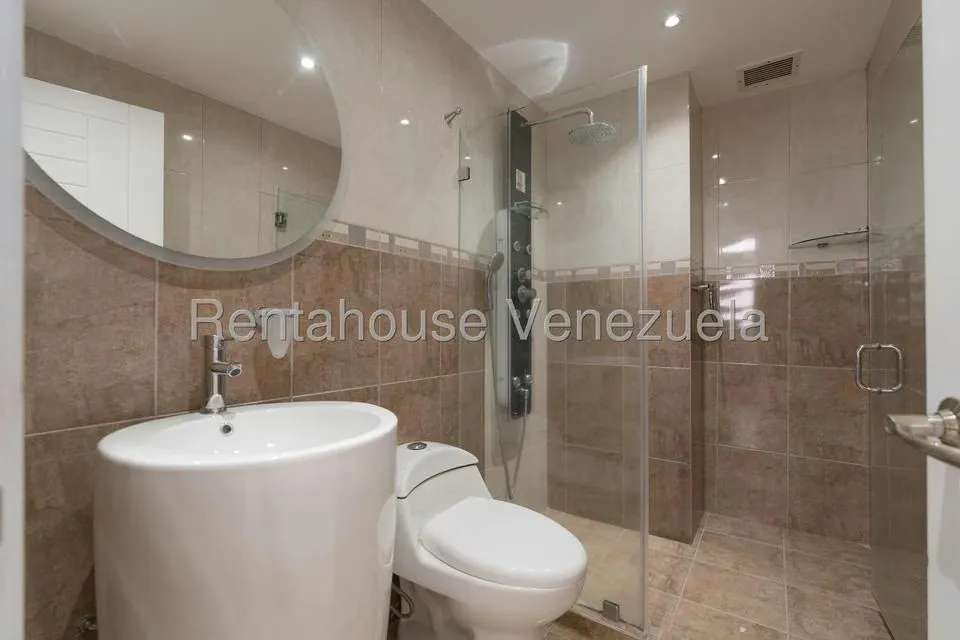 Apartamento (Penthouse) en Venta en Campo Alegre, Distrito Metropolitano - 21