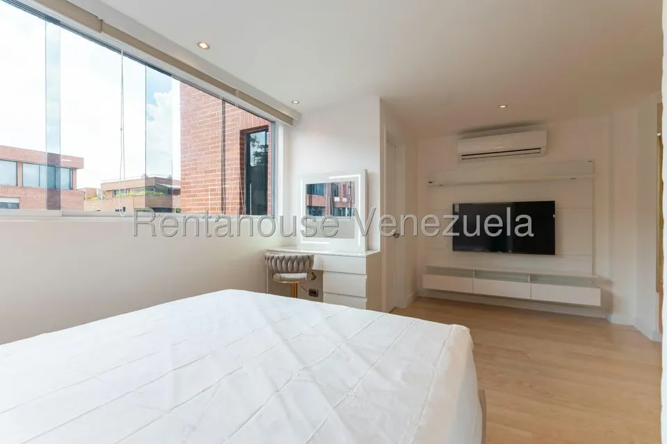 Apartamento (Penthouse) en Venta en Campo Alegre, Distrito Metropolitano - 23