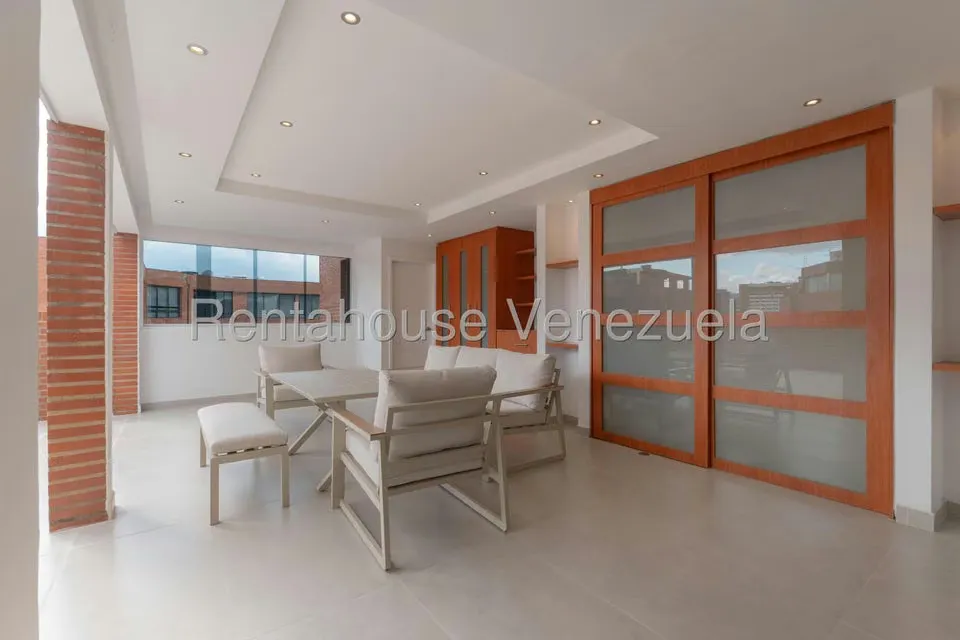 Apartamento (Penthouse) en Venta en Campo Alegre, Distrito Metropolitano - 30