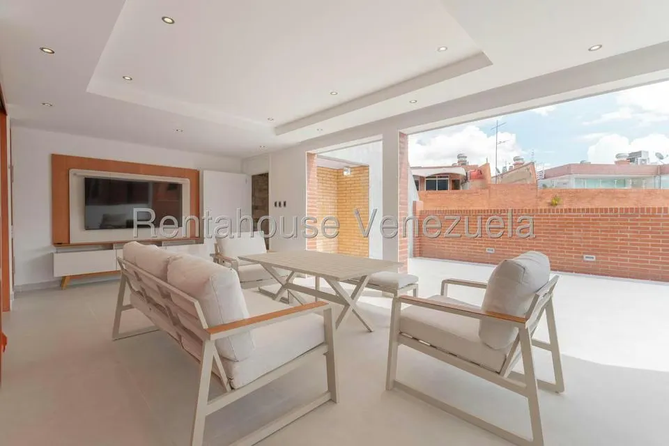 Apartamento (Penthouse) en Venta en Campo Alegre, Distrito Metropolitano - 32