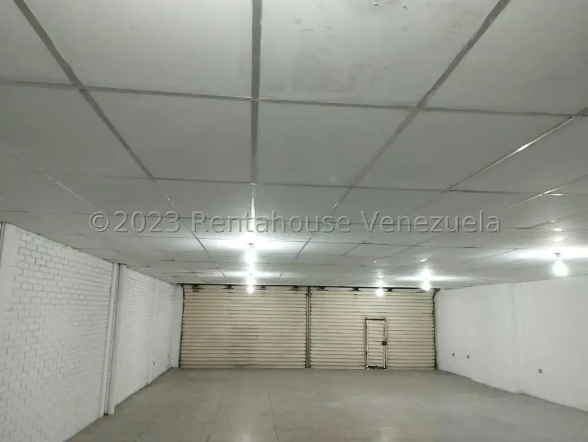 Comercial (Edificio) en Alquiler en Centro, Lara - 2