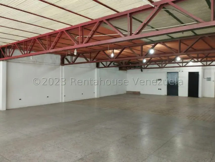 Comercial (Edificio) en Alquiler en Centro, Lara - 25