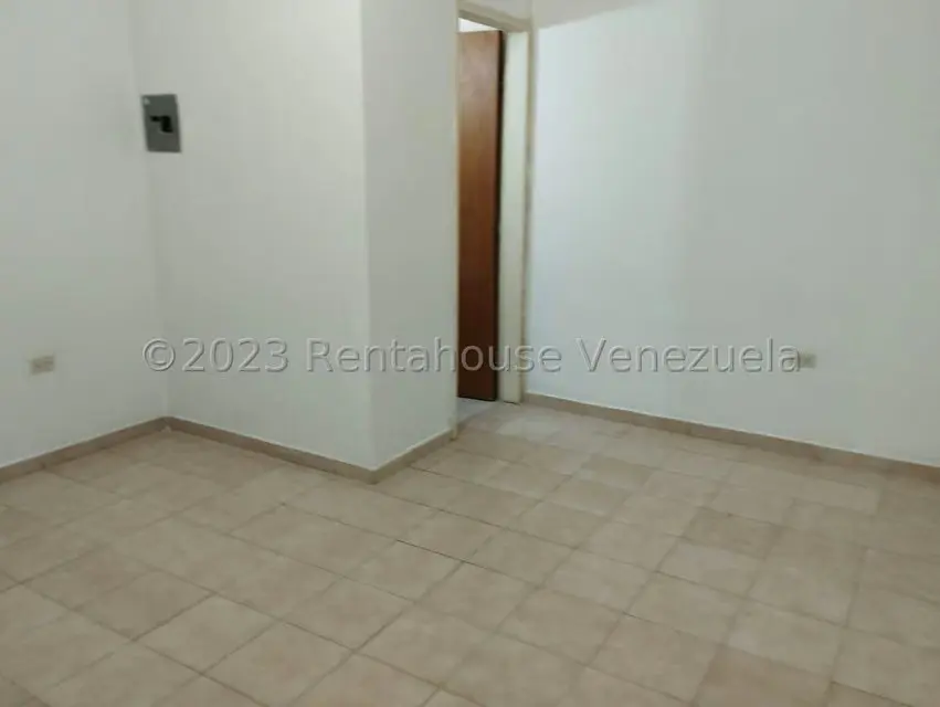 Comercial (Edificio) en Alquiler en Centro, Lara - 29