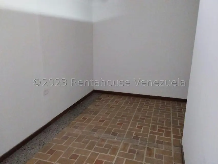 Comercial (Edificio) en Alquiler en Centro, Lara - 47