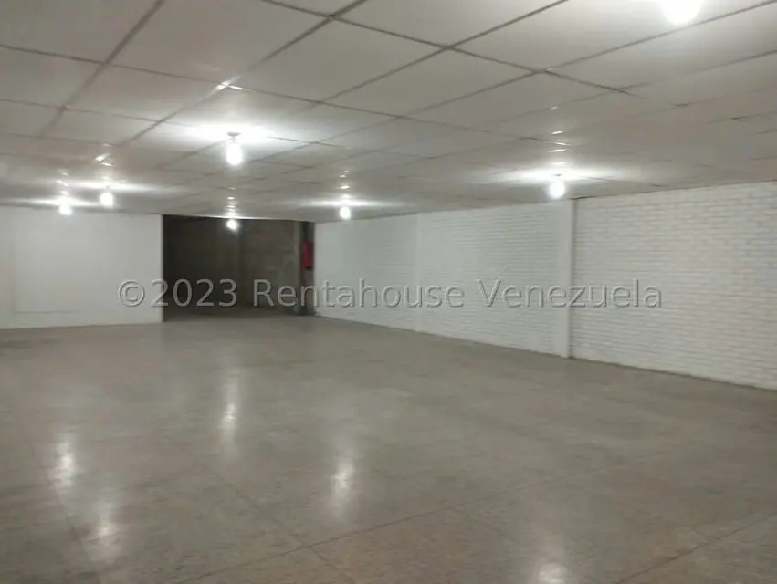Comercial (Edificio) en Alquiler en Centro, Lara - 10