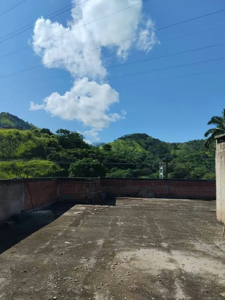 En Alquiler Terreno con Edificio Comercial - 9