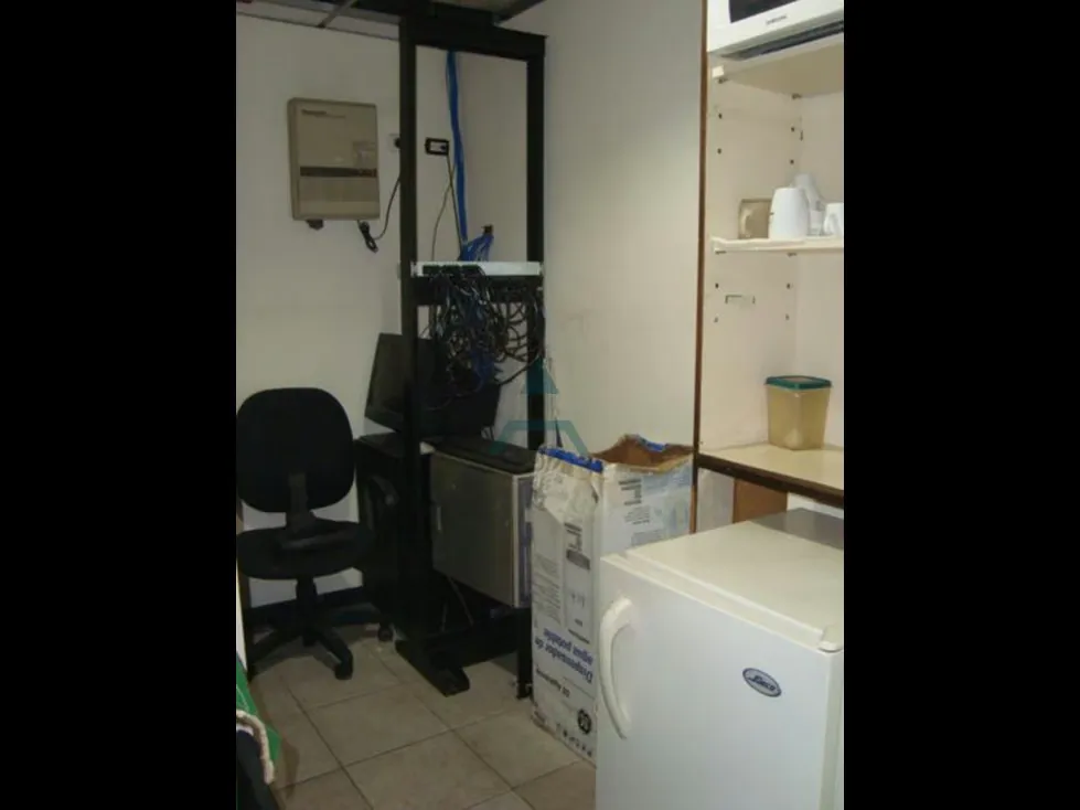 Se vende/alquila oficina 150m2 Chacao - 11