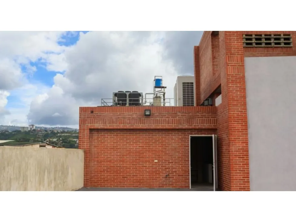 VENTA EDIFICIO INDUSTRIAL LOS RUICES 4833 M2 4 PISOS 8 BAÑOS - 9