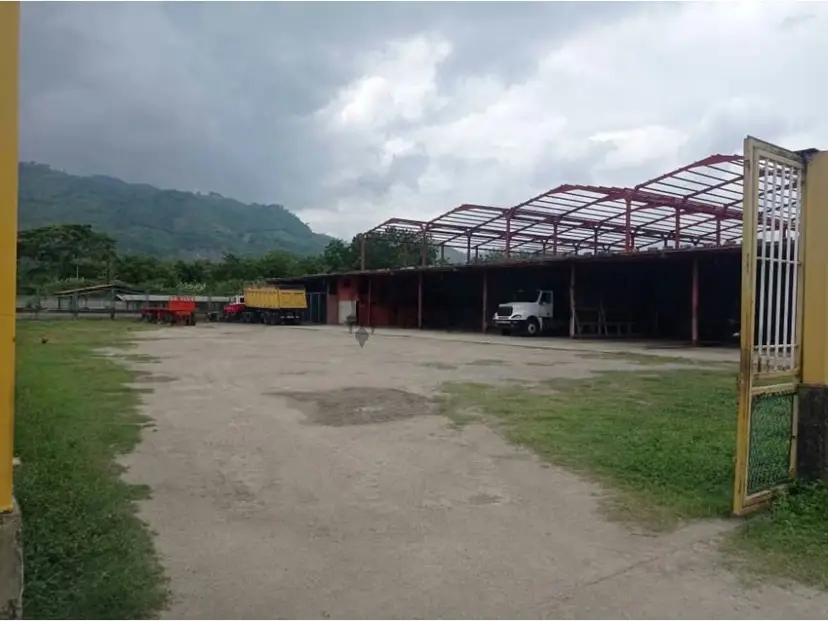 Terreno industrial 6 hectareas Moron