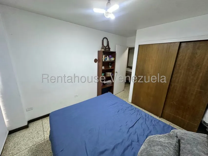 Apartamento (1 Nivel) en Venta en Santa Monica, Distrito Metropolitano - 13