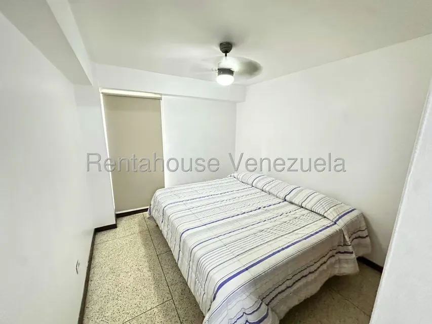 Apartamento (1 Nivel) en Venta en Santa Monica, Distrito Metropolitano - 14