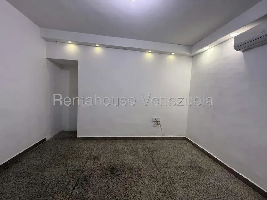 Local Comercial en Alquiler en Nueva Segovia, Lara - 2