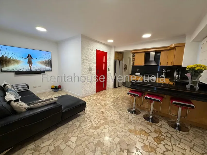 Apartamento (1 Nivel) en Venta en El Rosal, Distrito Metropolitano - 4