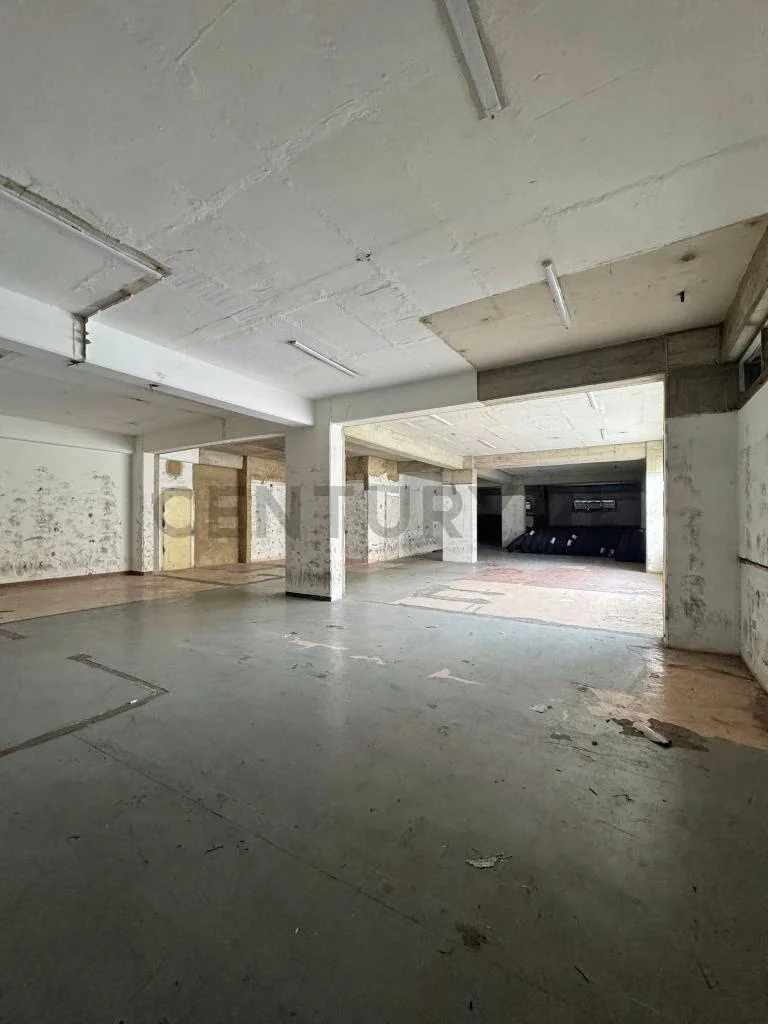 VENTA DE EDIFICIO INDUSTRIAL, UBICADO EN PALO VERDE. - 16