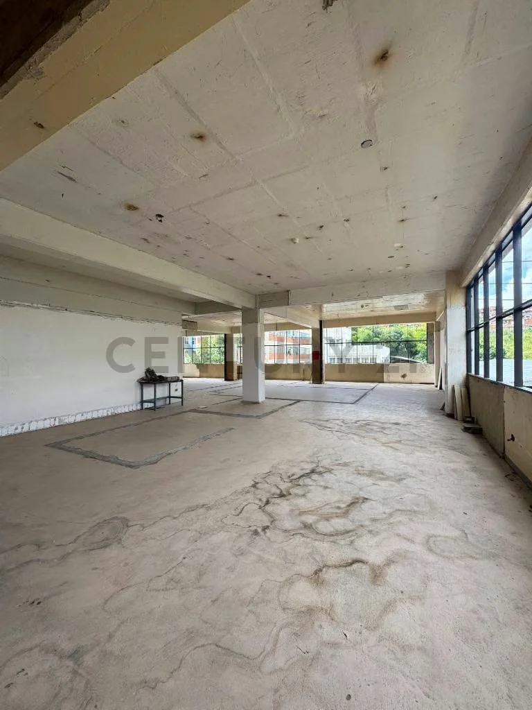 VENTA DE EDIFICIO INDUSTRIAL, UBICADO EN PALO VERDE. - 6