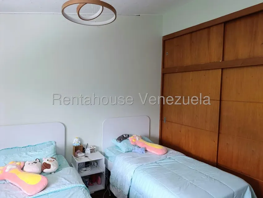 Apartamento (1 Nivel) en Venta en Guaicay, Distrito Metropolitano - 12