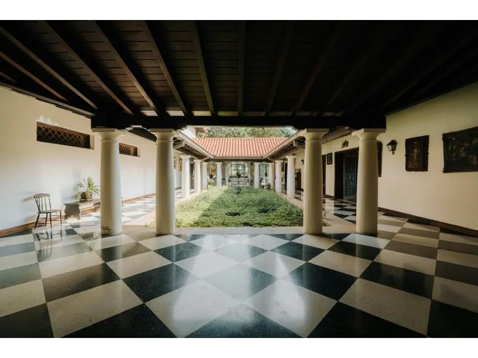 Se vende casa 1800m2 Valle Arriba - 4