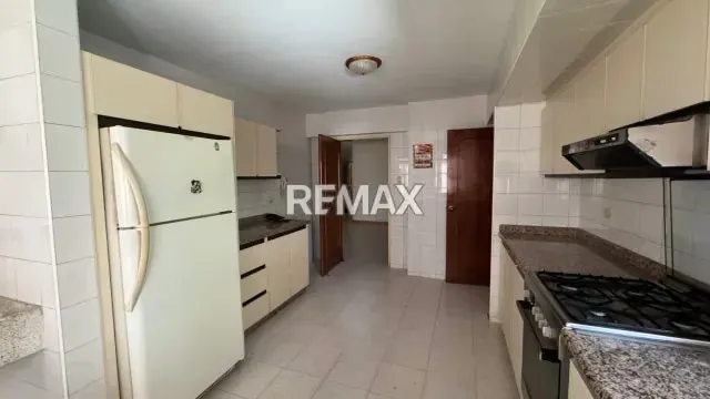 APARTAMENTO EN VENTA RIO TORMES - 180mts - 6