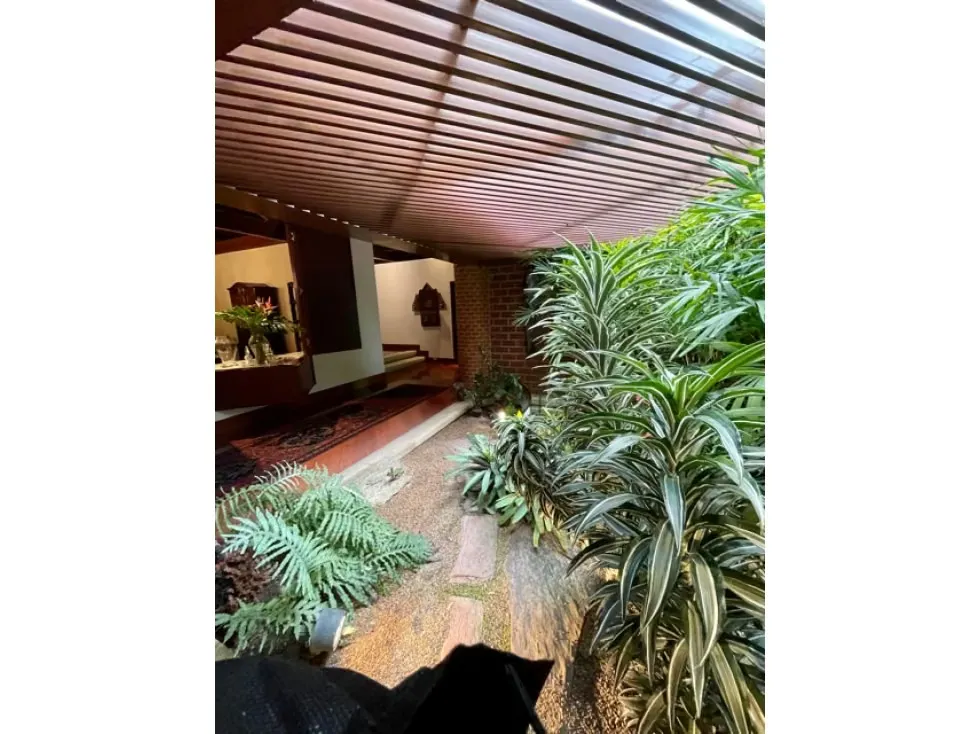 Vendo Bella Casa en Country Club - 5