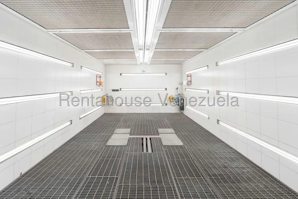 Local Comercial en Venta en Los Chaguaramos, Distrito Metropolitano - 20