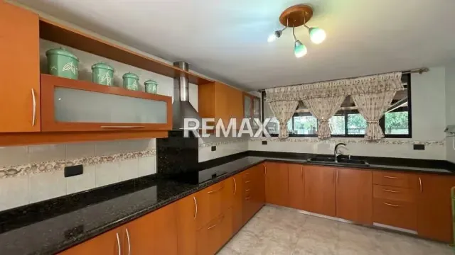 Hermosa casa en Bajumbal - 15