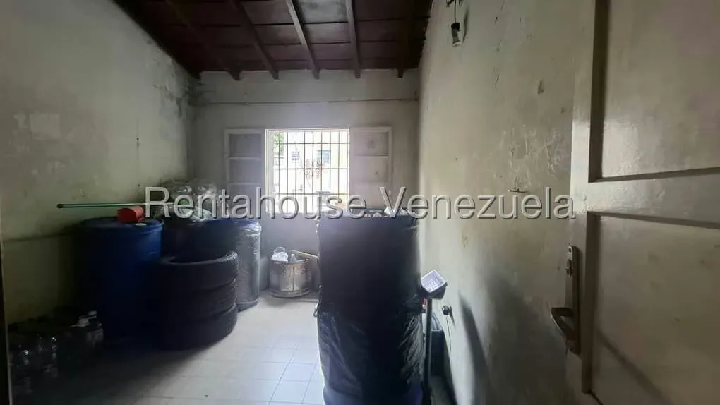 Casa (Duplex) en Venta en Bello Monte, Distrito Metropolitano - 16