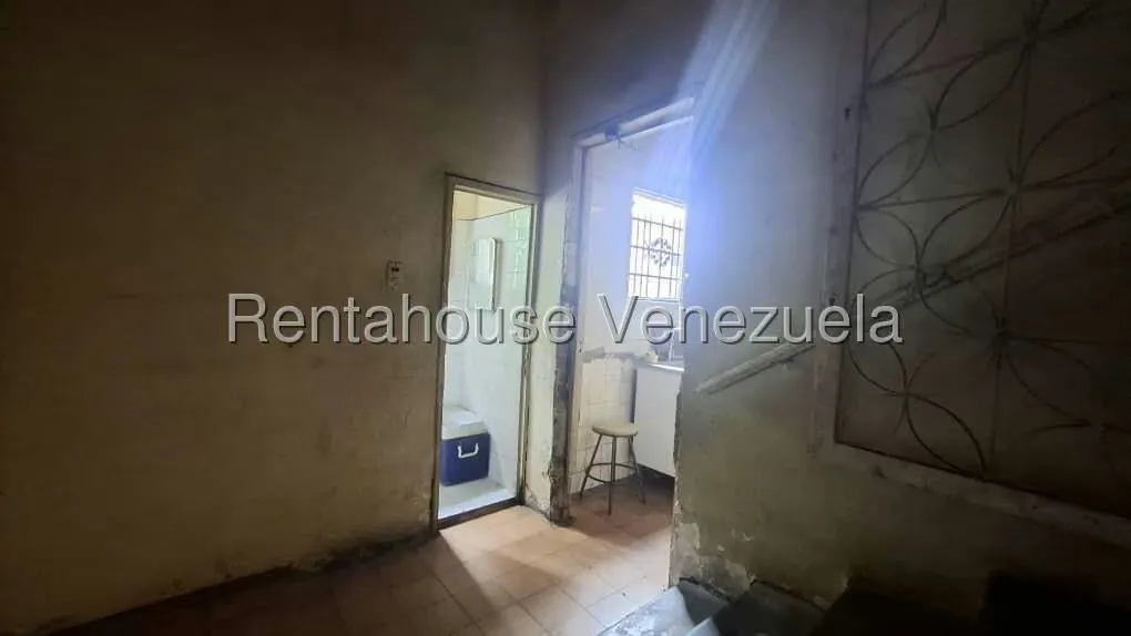 Casa (Duplex) en Venta en Bello Monte, Distrito Metropolitano - 7