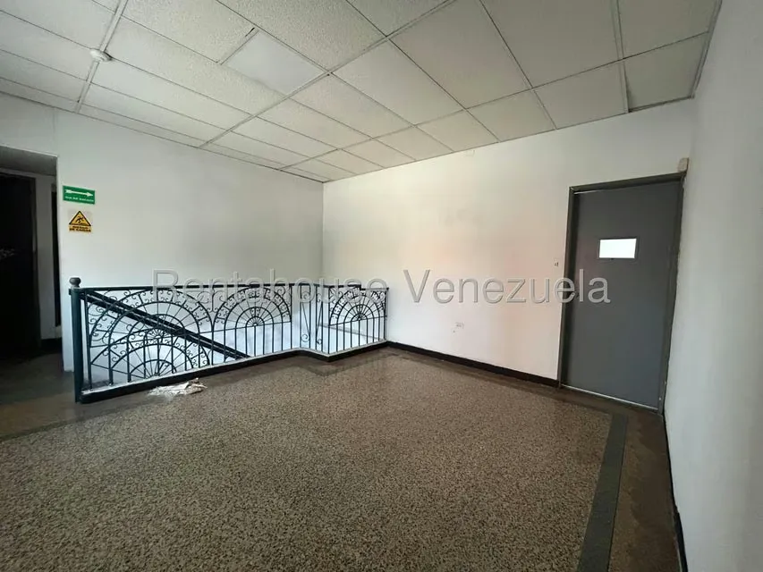 Comercial (Local Comercial) en Alquiler en Paraiso, Zulia - 14