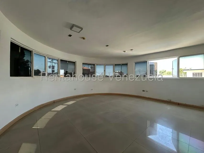 Comercial (Local Comercial) en Alquiler en Paraiso, Zulia - 26