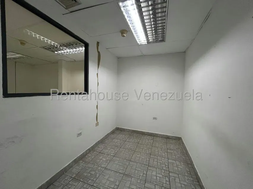 Comercial (Local Comercial) en Alquiler en Paraiso, Zulia - 9