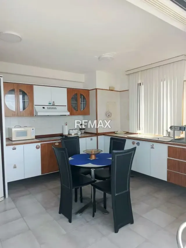 EN VENTA APARTAMENTO CON VISTA AL MAR PORLAMAR - 7