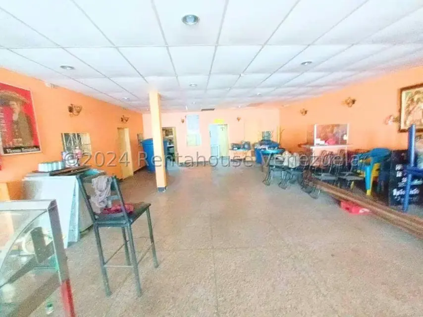 Comercial (Local Comercial) en Venta en Centro, Lara - 2