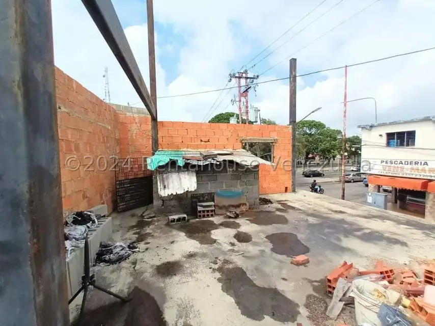 Comercial (Local Comercial) en Venta en Centro, Lara - 24