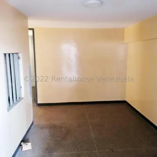 Galpon - Deposito en Alquiler en La Urbina, Distrito Metropolitano - 2