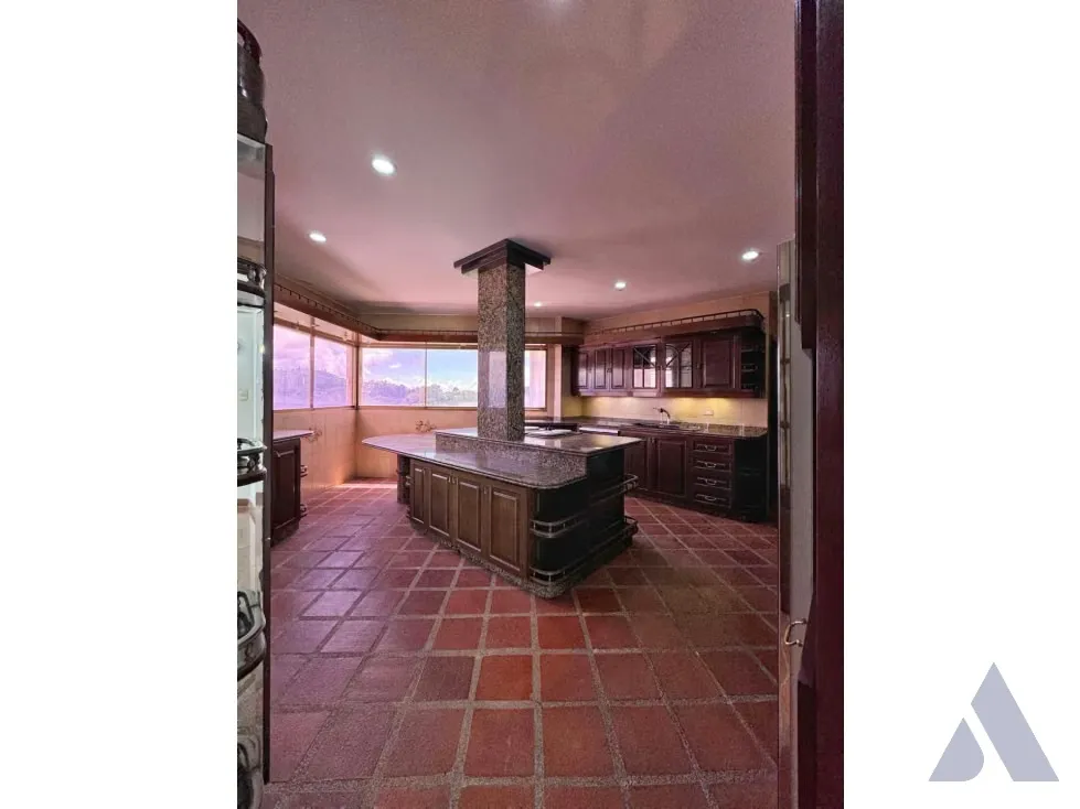 Vendo Ph triplex 508m2 Los Naranjos 7040 - 5